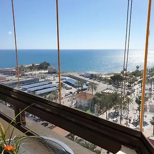 https://apartamento-costa-del-sol-beach-first-line-fuengirola.es-andalucia.com